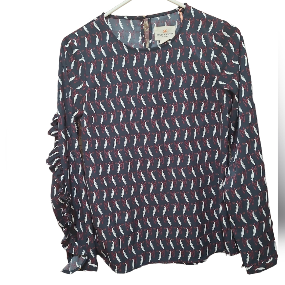 🌻Holly & Whyte  Ruffle long sleeve Blouse